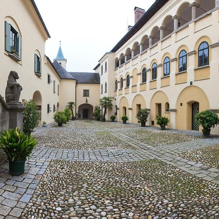 Fruhstuckshotel Scharinger Haag am Hausruck Exterior photo